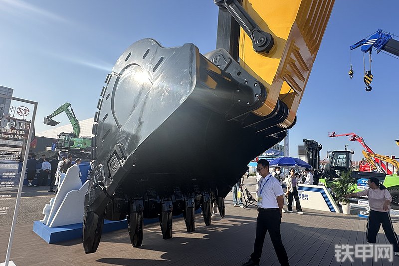 太重集团TZ4000挖掘机局部