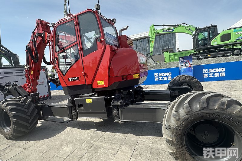 徐工ET121轮式挖掘机