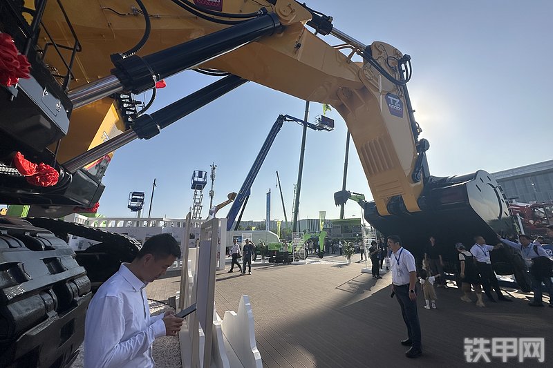 太重集团TZ4000挖掘机整机外观