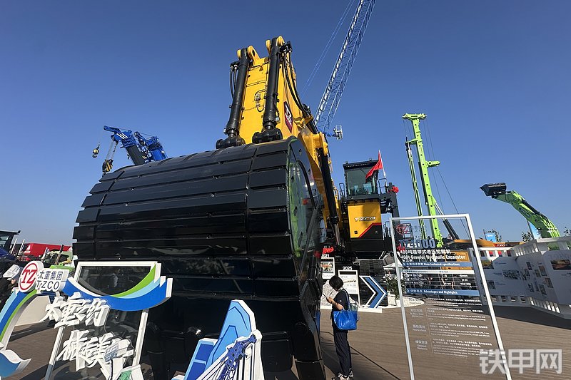 太重集团TZ4000挖掘机展会( )