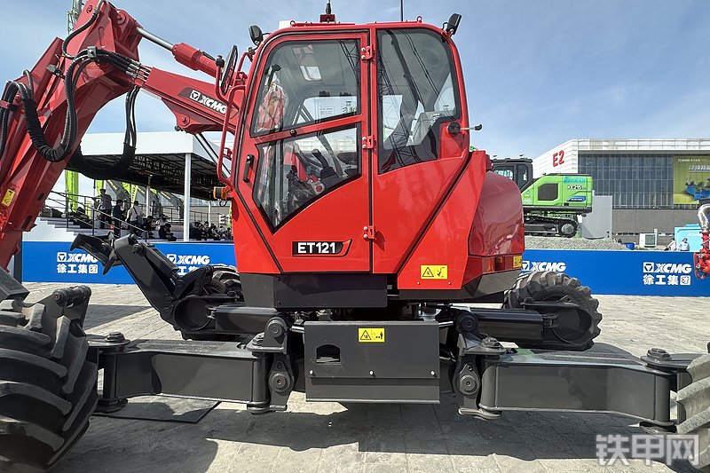 徐工ET121挖掘机展会( )