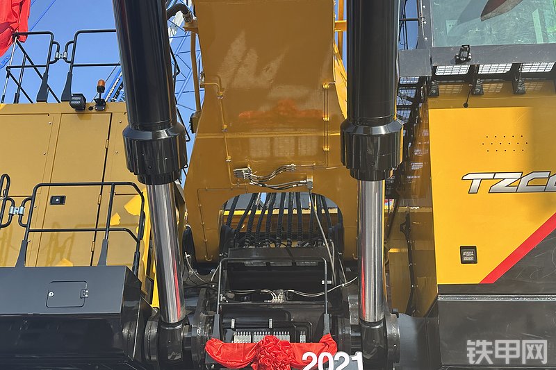 太重集团TZ4000挖掘机展会( )