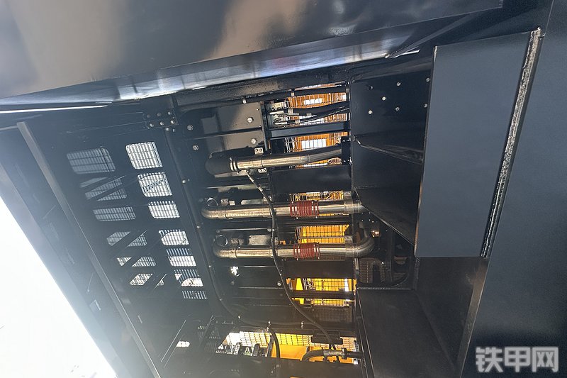 太重集团TZ4000挖掘机展会( )