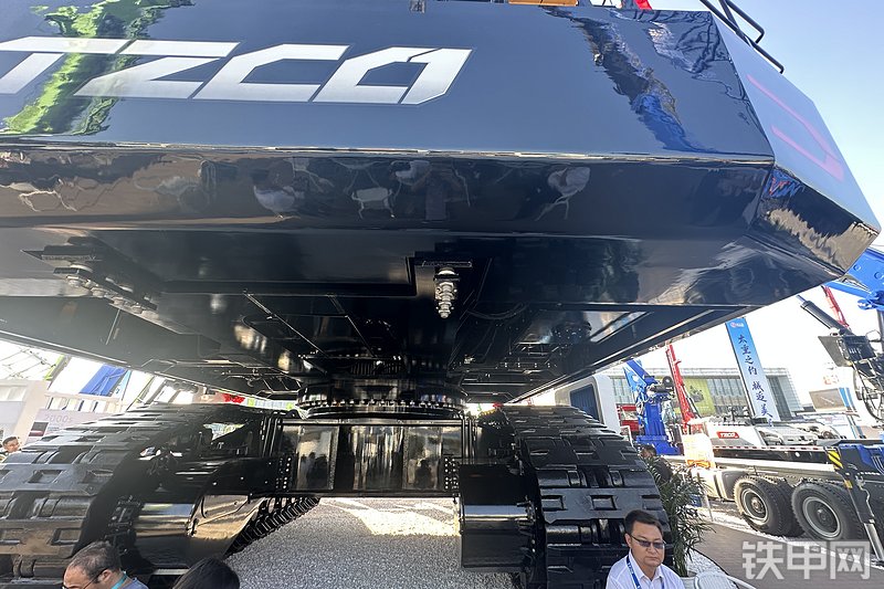 太重集团TZ4000挖掘机展会( )