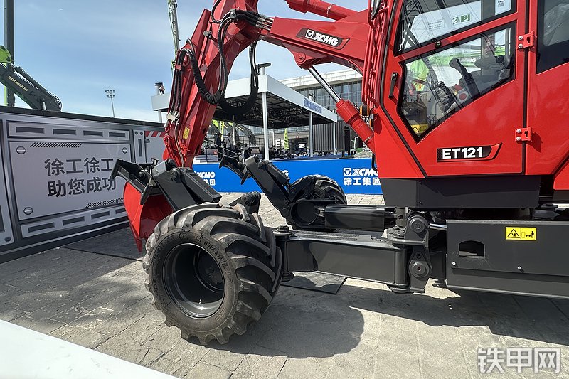 徐工ET121挖掘机展会( )