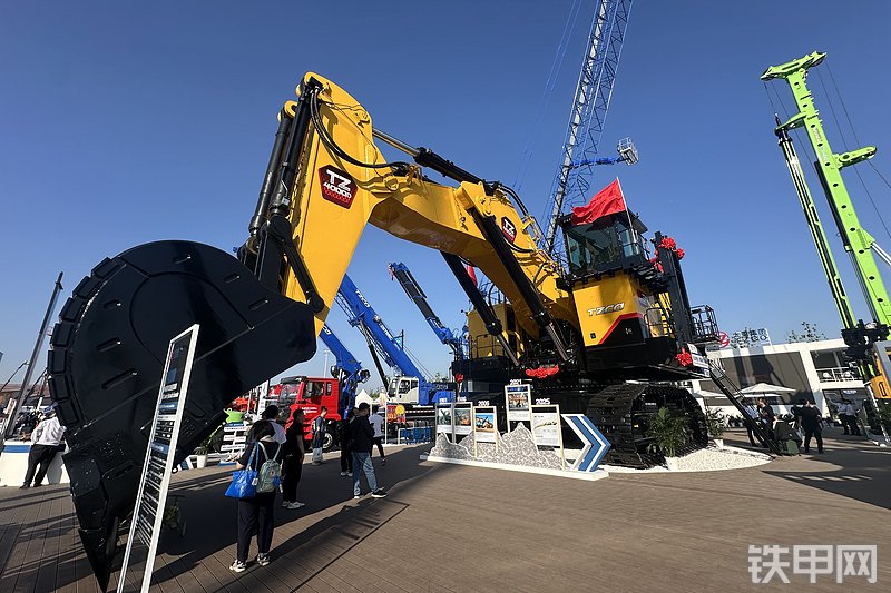 太重集团TZ4000挖掘机展会( )