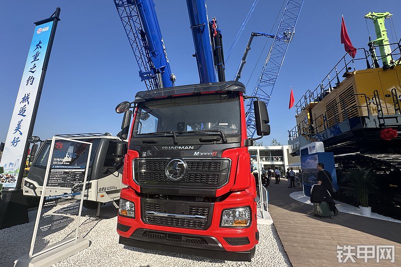 太重集团TZGS400H5起重机整机外观