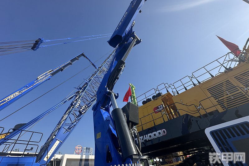 太重集团TZGS400H5起重机整机外观