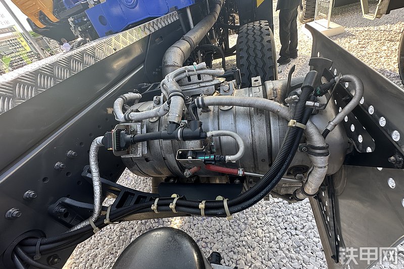 太重集团TZGS400H5起重机整机外观