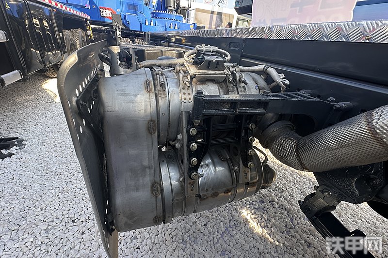 太重集团TZGS400H5起重机整机外观