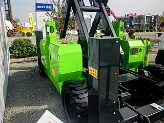 柳工LS1623ERT越野高空作业机械整机外观