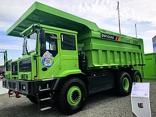 柳工DW105AE非公路自卸车整机外观