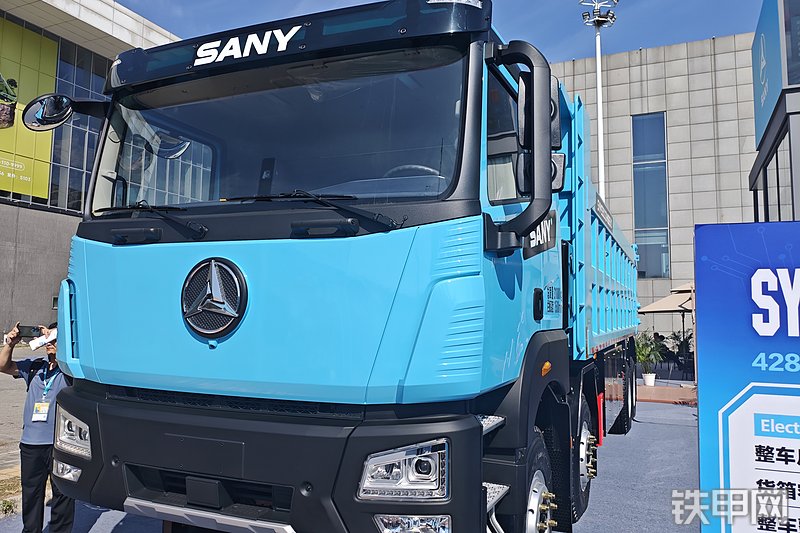 三一重工SYM3311ZH6BEV1工程自卸车整机外观