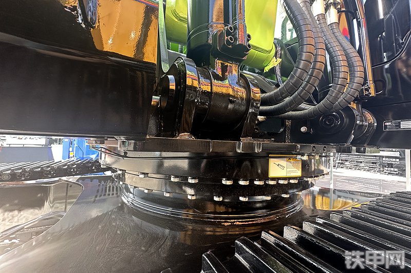 太重集团TZ350EH挖掘机整机外观