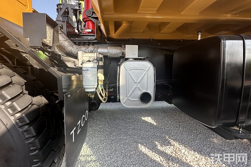 太重集团TZK160DE非公路自卸车整机外观