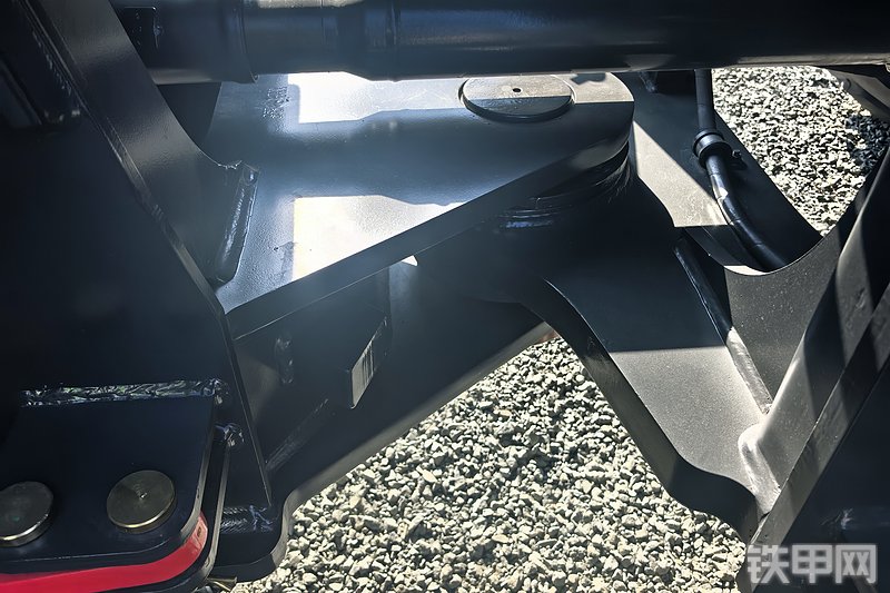 柳工862T装载机整机外观