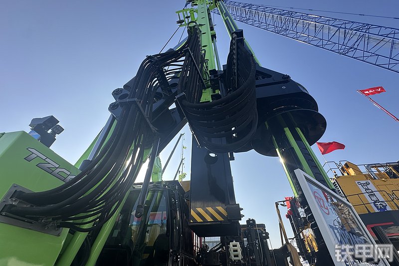 太重集团TZR240HE旋挖钻整机外观