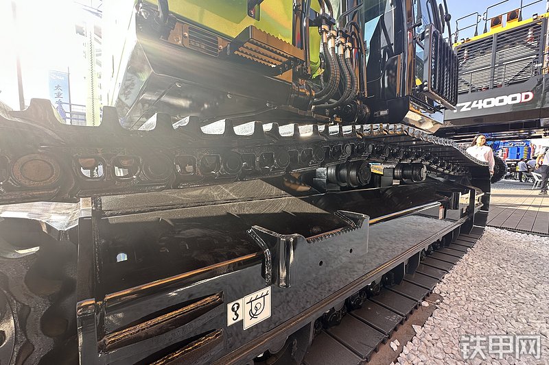 太重集团TZ350EH挖掘机整机外观