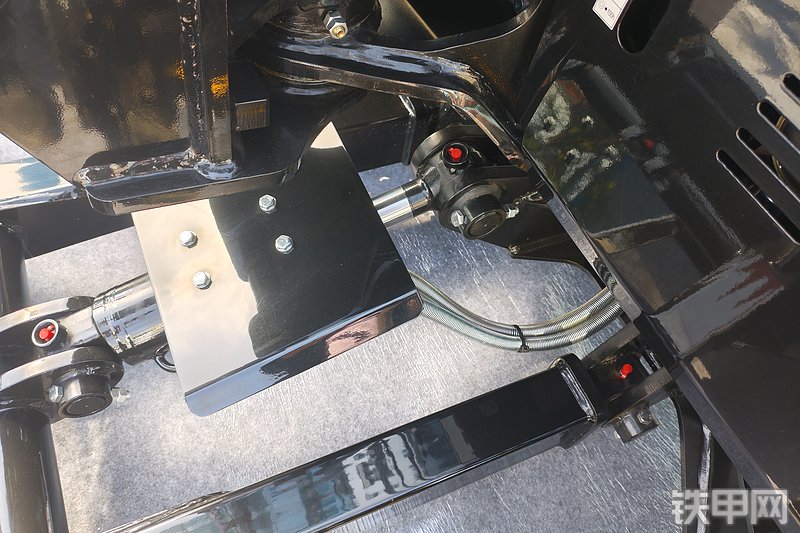 三一重工SY35E挖掘机整机外观