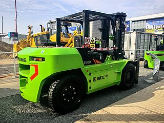 柳工CPD100-EYH叉车整机外观