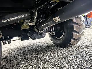 柳工820TE装载机整机外观