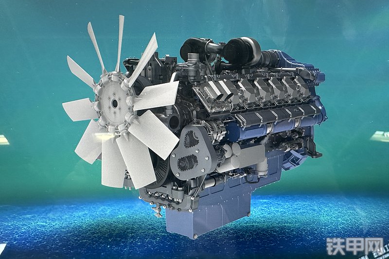潍柴12M13发动机整机外观