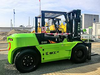 柳工CPD100-EYH叉车整机外观