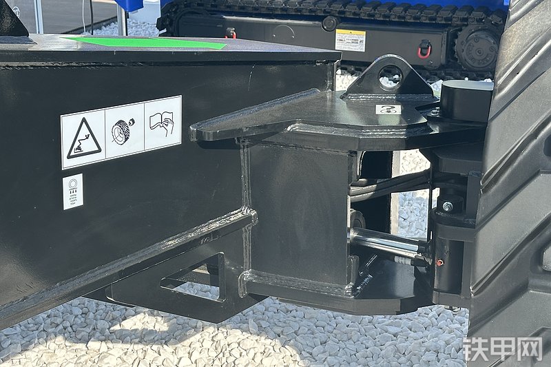 太重集团TZPZ60HEF-L高空作业机械整机外观