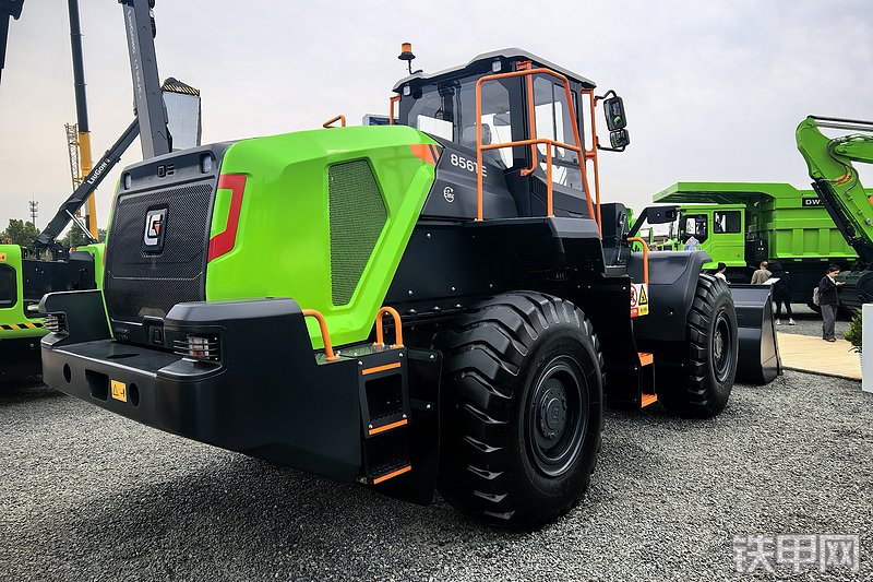 柳工856TE装载机整机外观