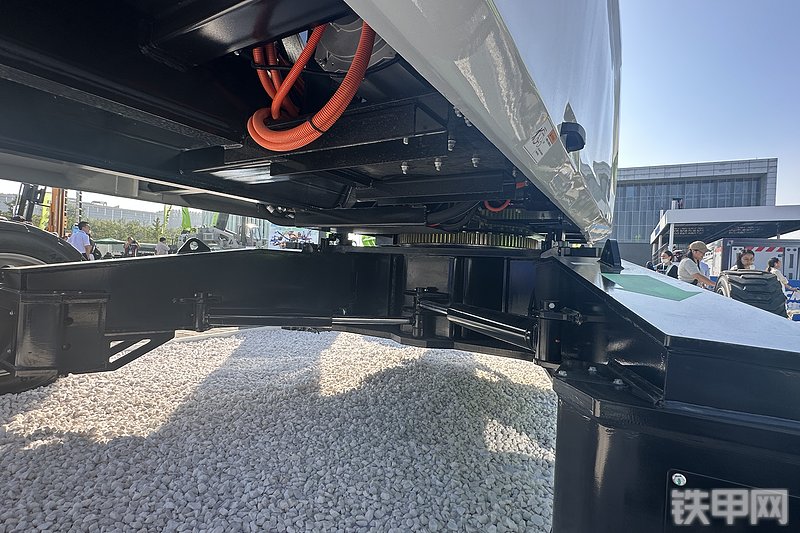 太重集团TZPZ60HEF-L高空作业机械整机外观