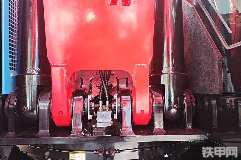 三一重工SR275E旋挖钻整机外观