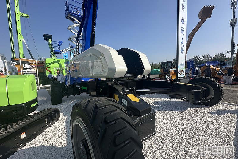 太重集团TZPZ60HEF-L高空作业机械整机外观