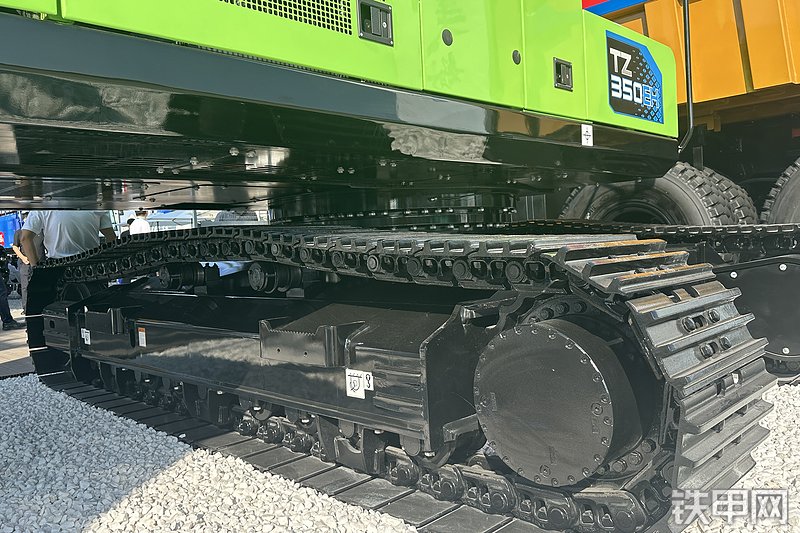 太重集团TZ350EH挖掘机整机外观