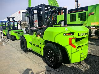 柳工CPD100-EYH叉车整机外观