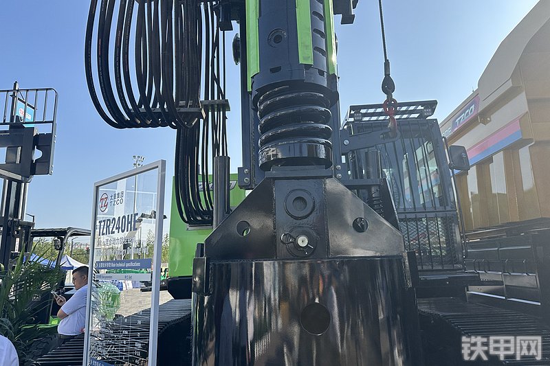 太重集团TZR240HE旋挖钻整机外观