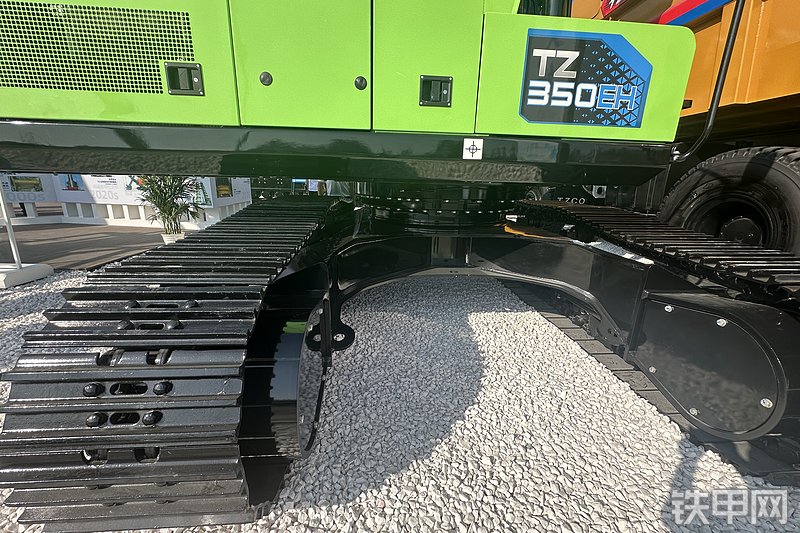 太重集团TZ350EH挖掘机整机外观