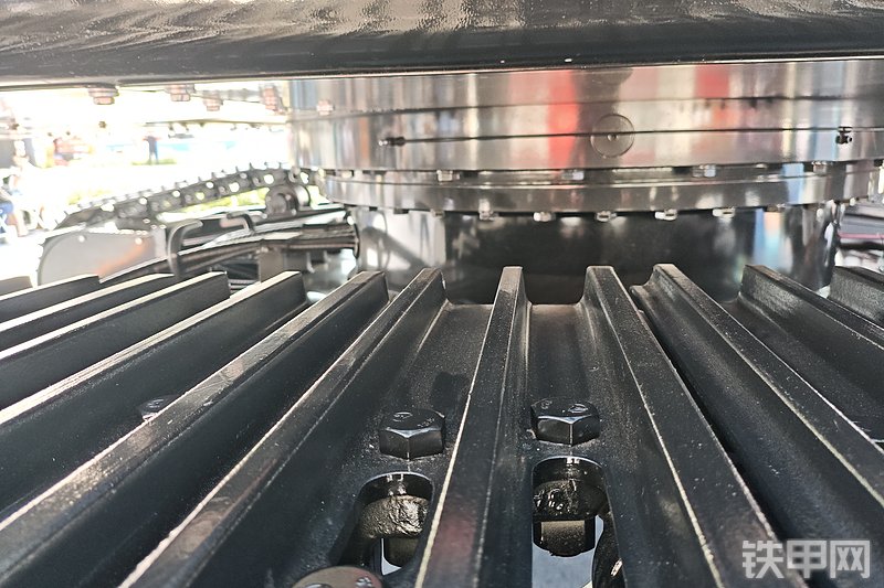 三一重工SR275E旋挖钻整机外观