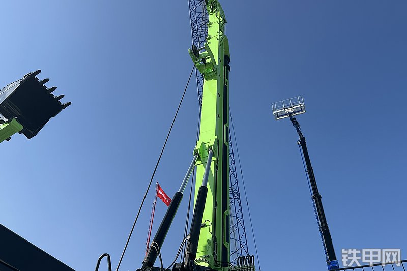 太重集团TZR240HE旋挖钻整机外观