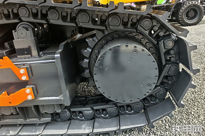 柳工975FMAX挖掘机整机外观