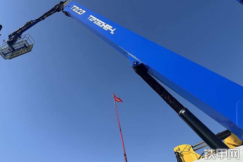 太重集团TZPZ60HEF-L高空作业机械整机外观