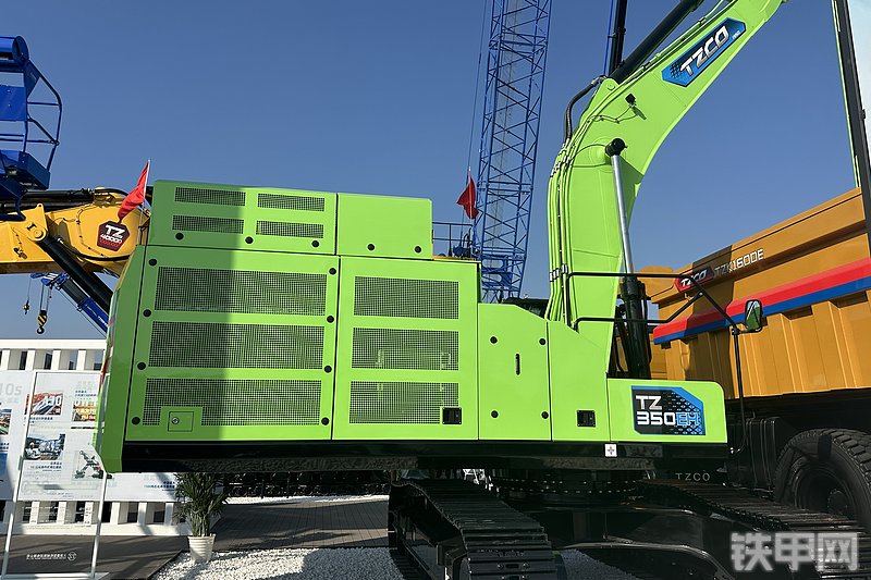 太重集团TZ350EH挖掘机整机外观