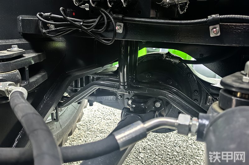 柳工856TE装载机整机外观