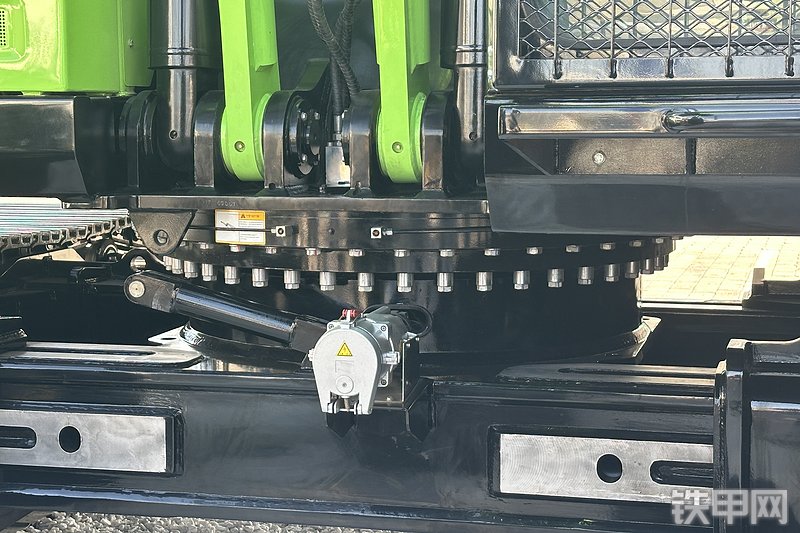 太重集团TZR240HE旋挖钻整机外观