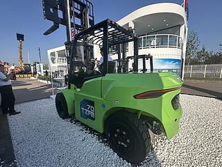 太重集团TZFB70叉车整机外观