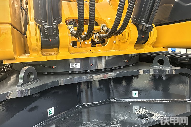 柳工975FMAX挖掘机整机外观