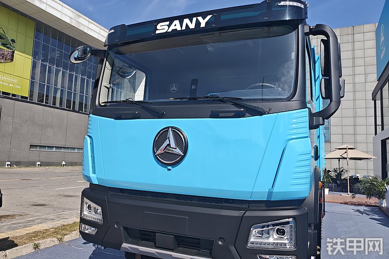 三一重工SYM3311ZH6BEV1工程自卸车整机外观