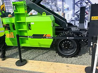 柳工LS1623ERT越野高空作业机械整机外观