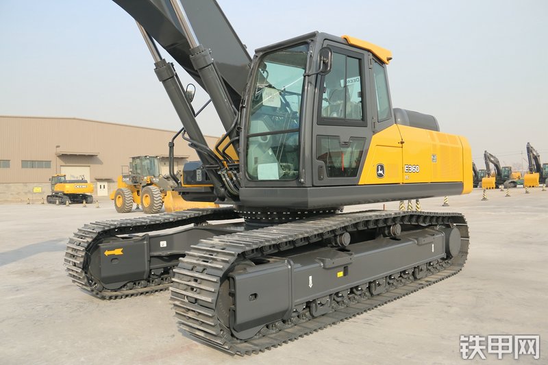 约翰迪尔E360LC挖掘机局部