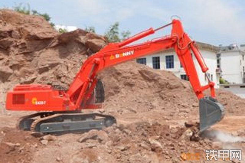 邦立重机ce420-7履带式挖掘机