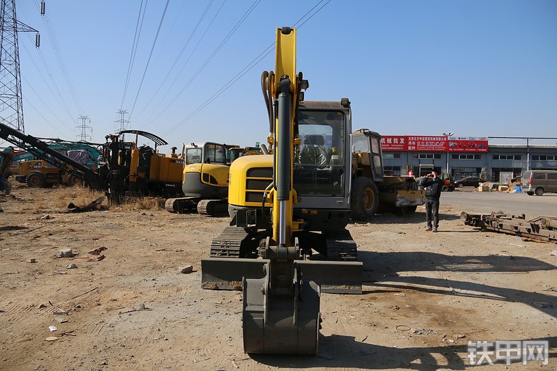 威克诺森50Z3挖掘机整机外观